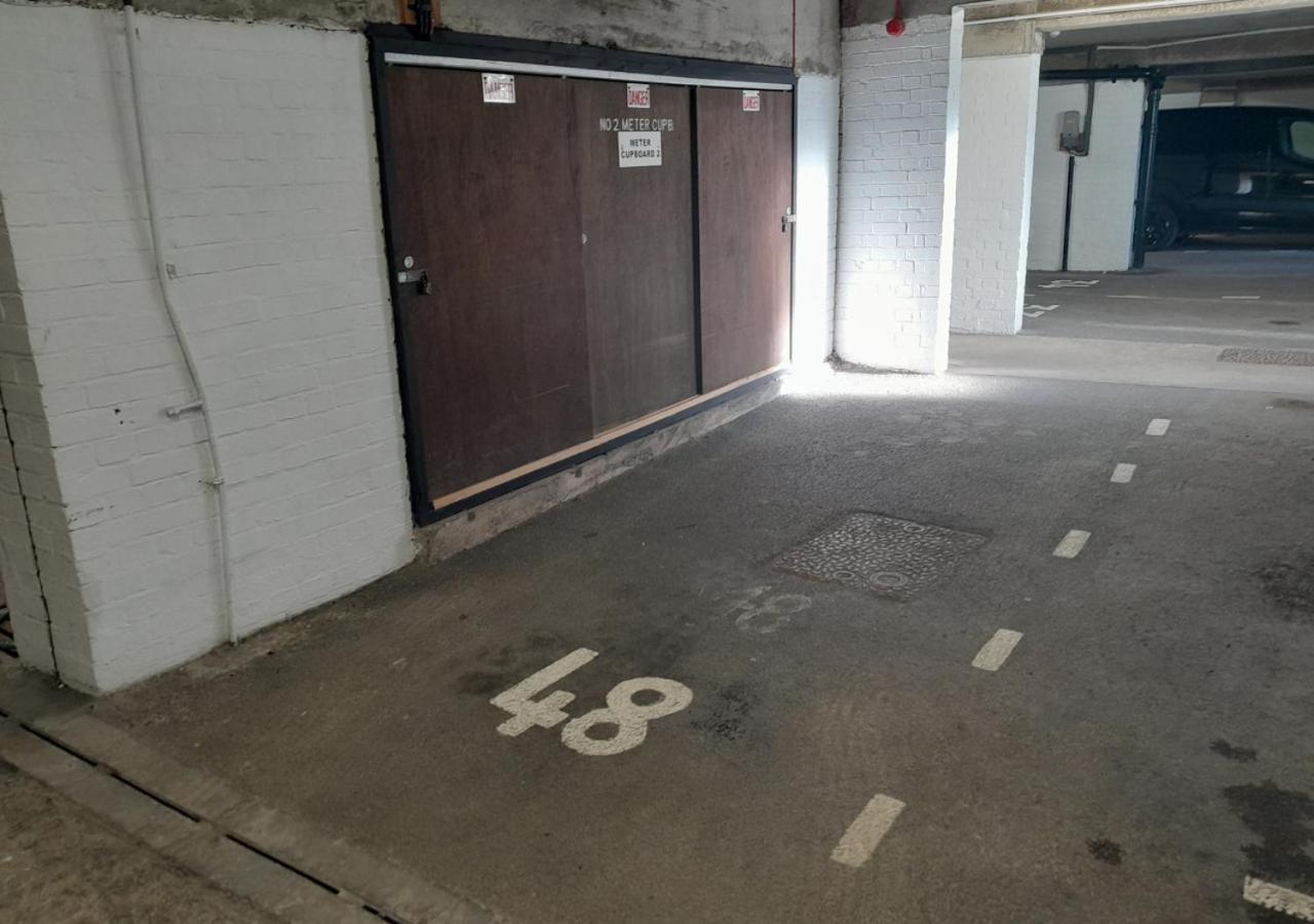 48 St Nicholas Court St Ives エクステリア 写真